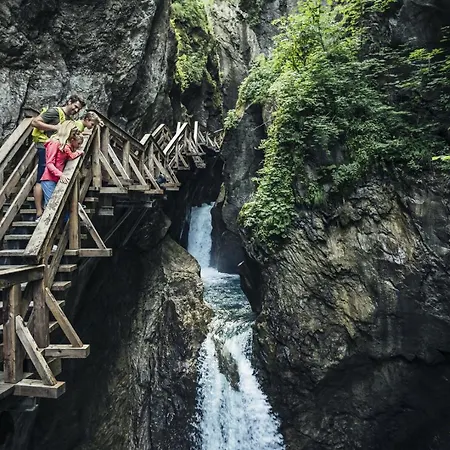 Mountain Luis Lägenhetshotell 4*